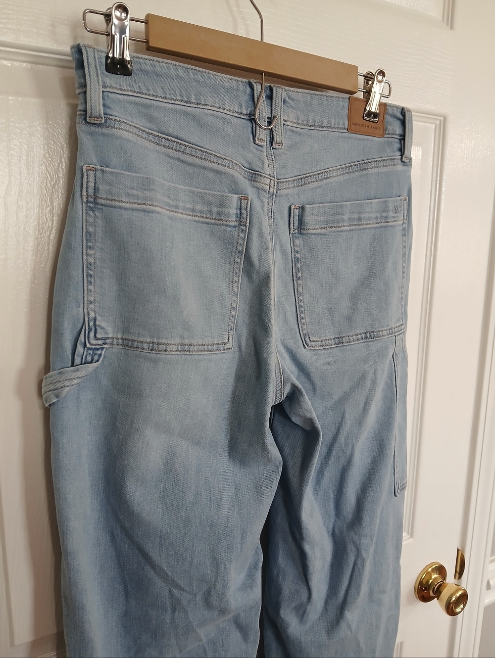 American Eagle Super High Rise Light Wash Blue Baggy Wide-Leg Cargo Jeans - Picture 7 of 14